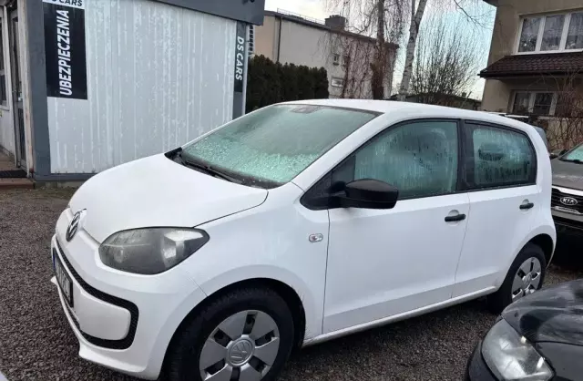 VOLKSWAGEN Up! 