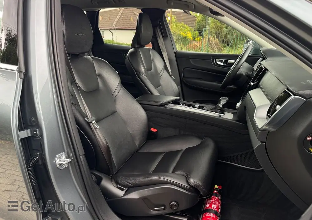 VOLVO XC 60 D4 Geartronic Inscription