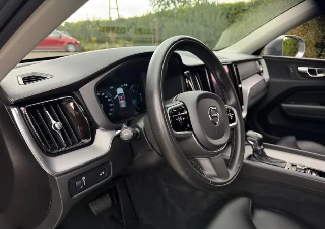 VOLVO XC 60 D4 Geartronic Inscription