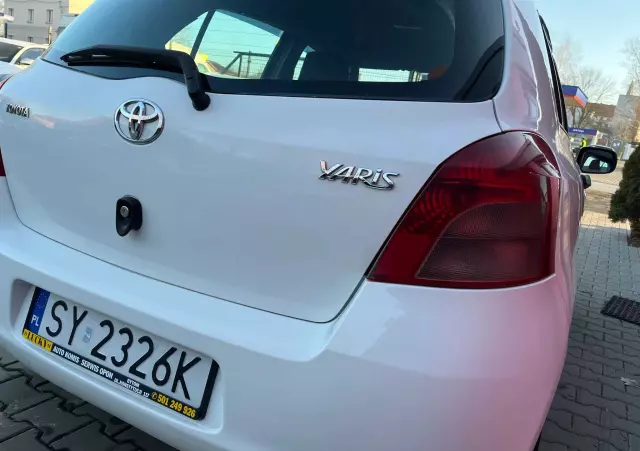 TOYOTA Yaris 1.3 Luna Premium