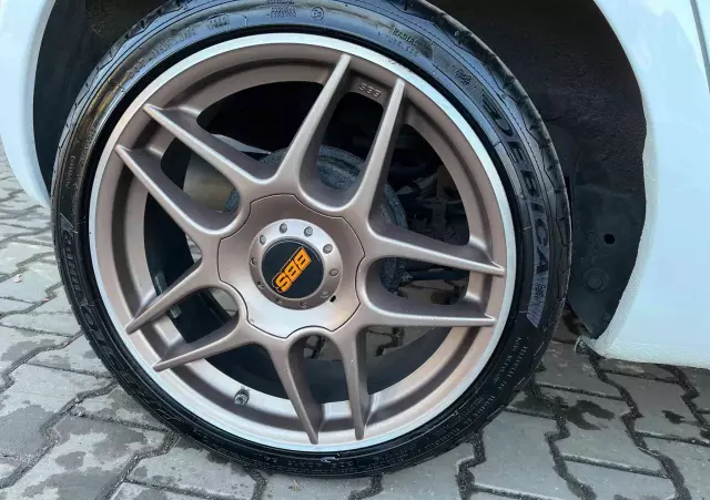 TOYOTA Yaris 1.3 Luna Premium