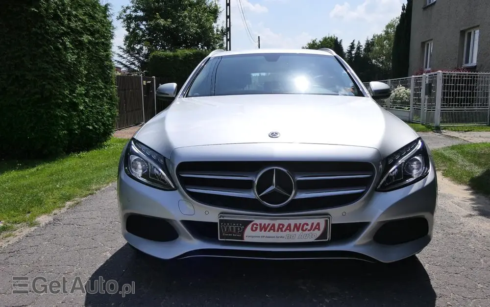 MERCEDES-BENZ Klasa C 180 7G-TRONIC Edition 1