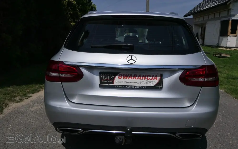 MERCEDES-BENZ Klasa C 180 7G-TRONIC Edition 1