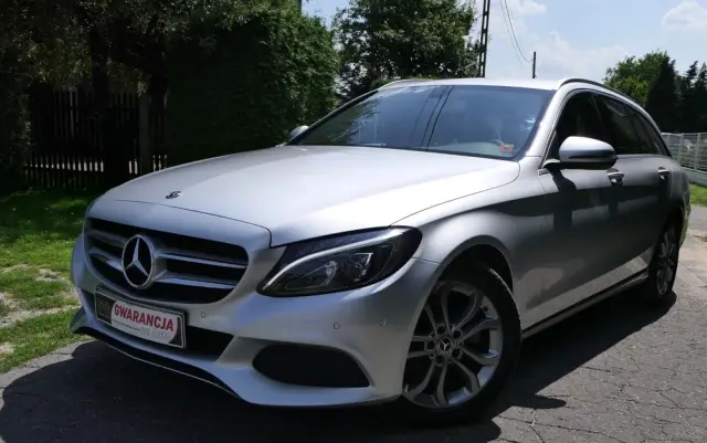 MERCEDES-BENZ Klasa C 180 7G-TRONIC Edition 1