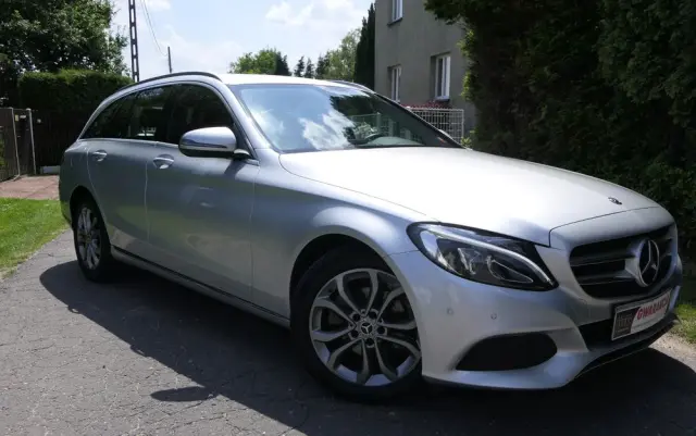 MERCEDES-BENZ Klasa C 180 7G-TRONIC Edition 1