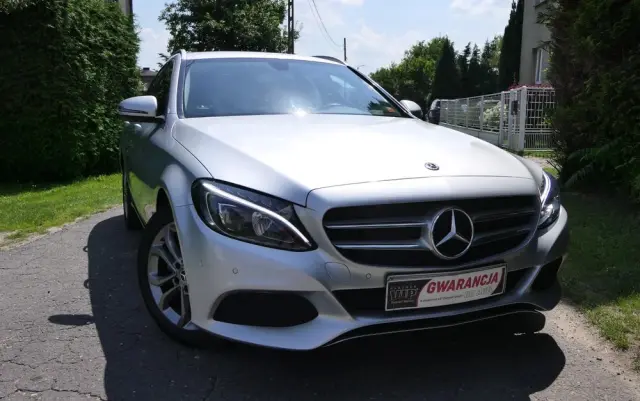 MERCEDES-BENZ Klasa C 180 7G-TRONIC Edition 1
