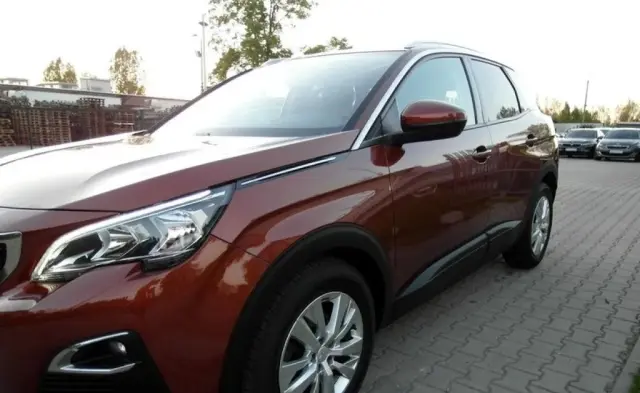 PEUGEOT 3008 