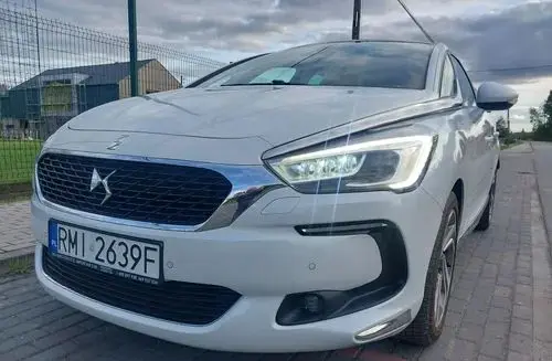 DS 5 
