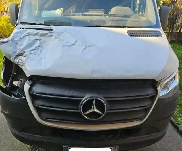 MERCEDES-BENZ SPRINTER 2.2 CDI  ŚREDNI  przód napęd 