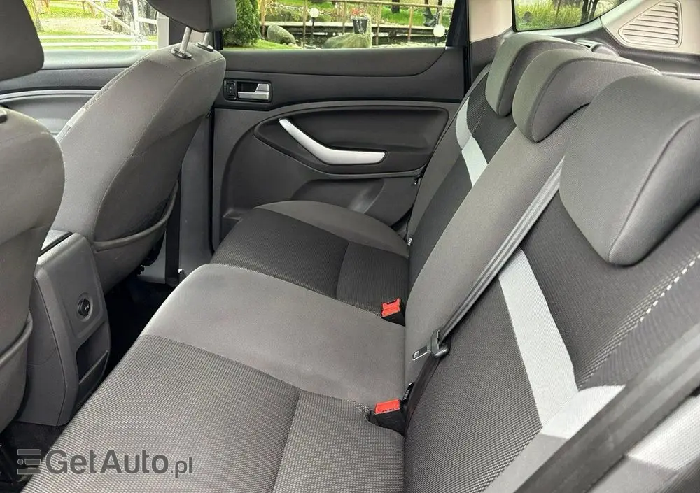 FORD Kuga 2.0 TDCi 2x4 Trend