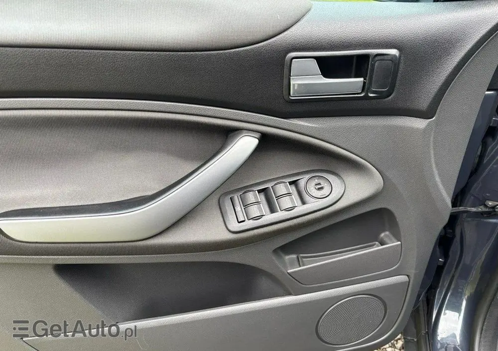 FORD Kuga 2.0 TDCi 2x4 Trend