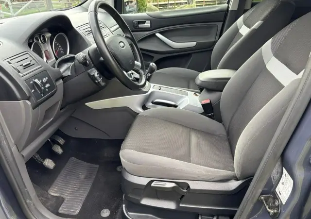 FORD Kuga 2.0 TDCi 2x4 Trend
