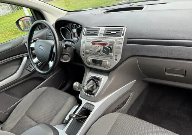 FORD Kuga 2.0 TDCi 2x4 Trend