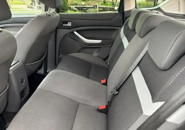 FORD Kuga 2.0 TDCi 2x4 Trend