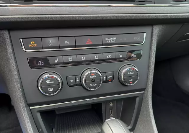 SEAT Leon 1.4 TSI FR S&S DSG