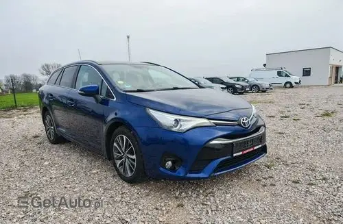 TOYOTA Avensis 
