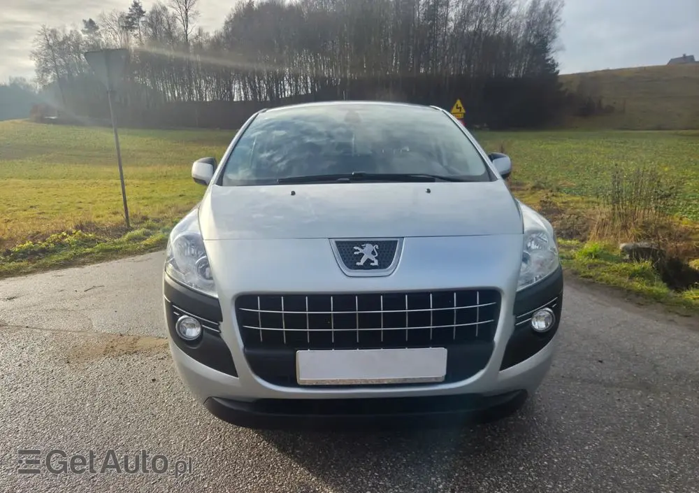 PEUGEOT 3008 1.6 HDi Premium