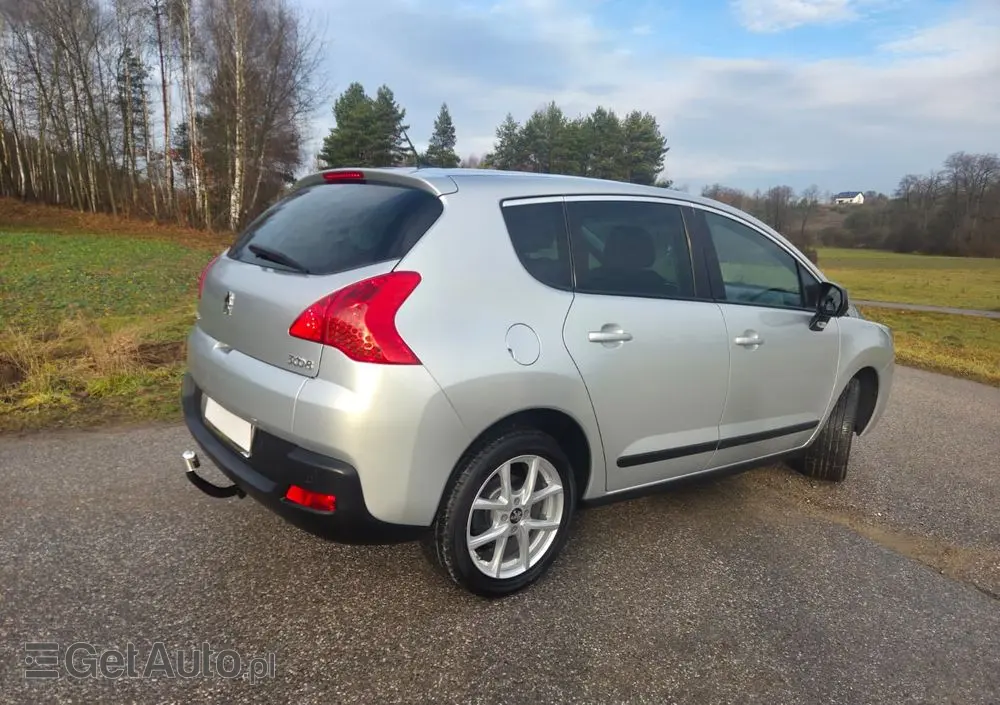 PEUGEOT 3008 1.6 HDi Premium