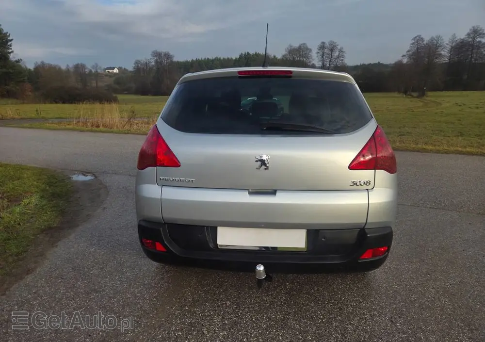 PEUGEOT 3008 1.6 HDi Premium