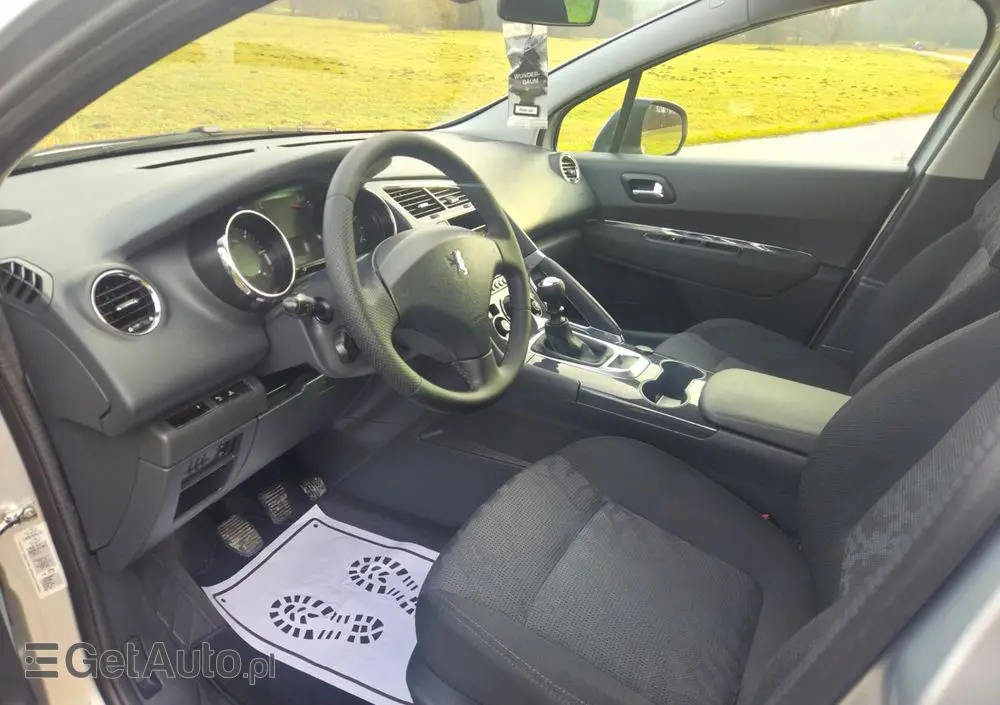 PEUGEOT 3008 1.6 HDi Premium