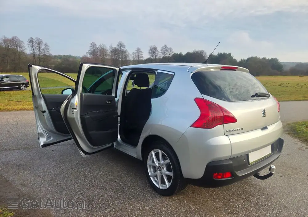 PEUGEOT 3008 1.6 HDi Premium