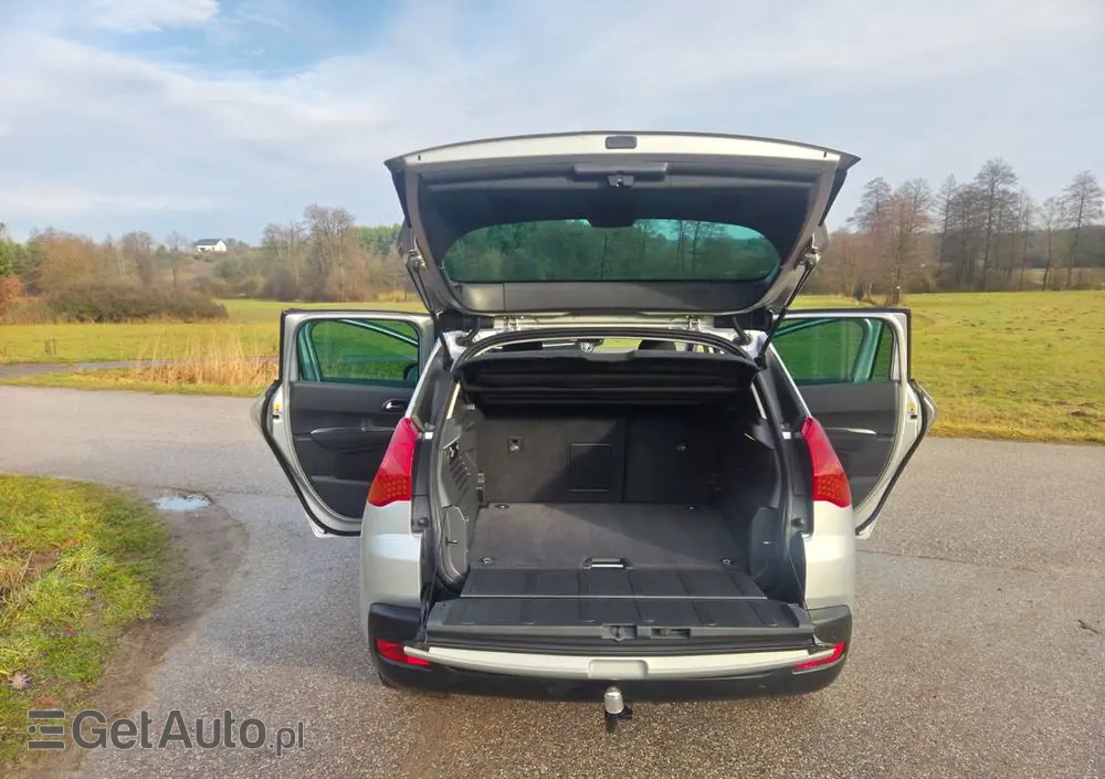 PEUGEOT 3008 1.6 HDi Premium