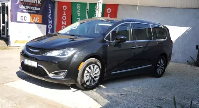 CHRYSLER Pacifica 