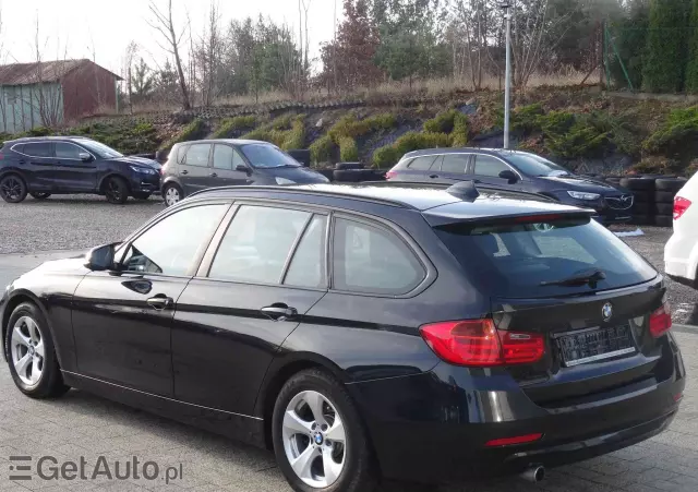 BMW Seria 3 320d DPF Touring Blue Performance Edition Fleet