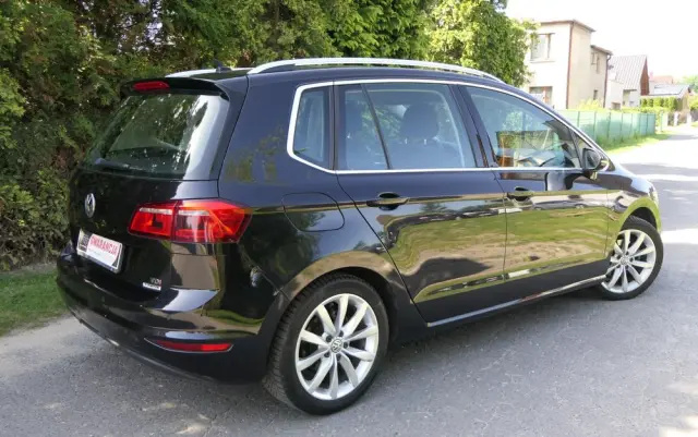 VOLKSWAGEN Golf Sportsvan SV 1.6 TDI BMT Highline