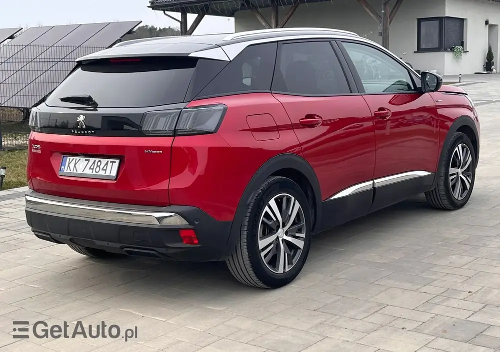 PEUGEOT 3008 225 e-EAT8 Allure