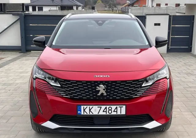 PEUGEOT 3008 225 e-EAT8 Allure