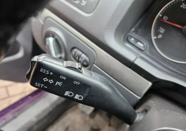 VOLKSWAGEN Golf 1.9 TDI GT Sport