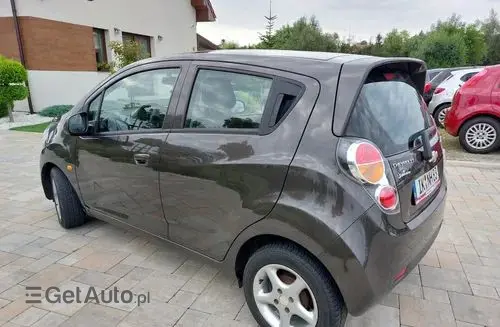 CHEVROLET Spark 