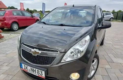 CHEVROLET Spark 