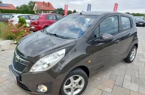 CHEVROLET Spark 