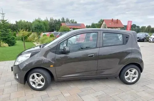 CHEVROLET Spark 