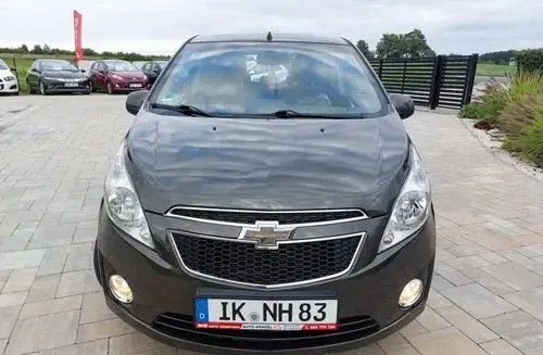 CHEVROLET Spark 