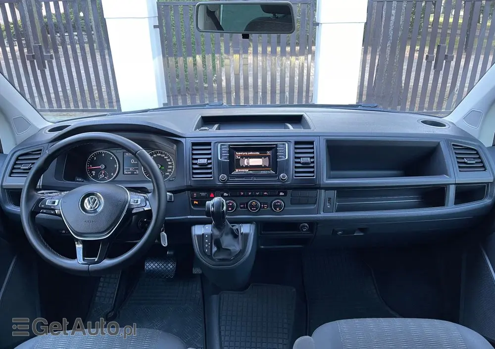 VOLKSWAGEN Caravelle 2.0 TDI L1 Highline DSG