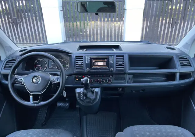VOLKSWAGEN Caravelle 2.0 TDI L1 Highline DSG