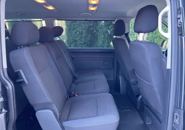 VOLKSWAGEN Caravelle 2.0 TDI L1 Highline DSG