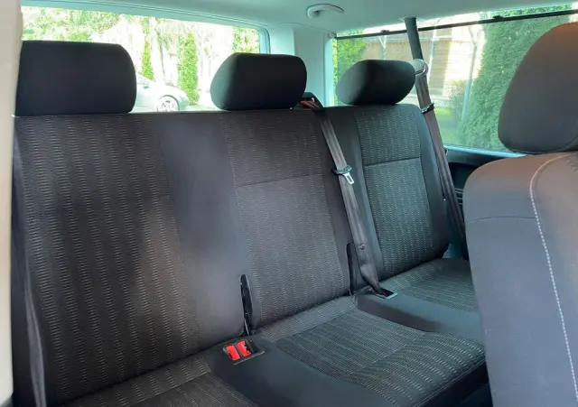 VOLKSWAGEN Caravelle 2.0 TDI L1 Highline DSG