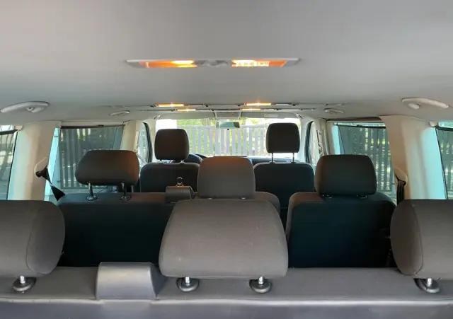 VOLKSWAGEN Caravelle 2.0 TDI L1 Highline DSG