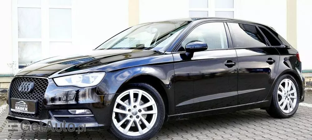 AUDI A3 1.4 TFSI Sportback S tronic Attraction