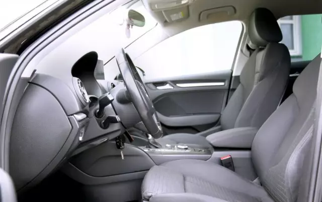 AUDI A3 1.4 TFSI Sportback S tronic Attraction