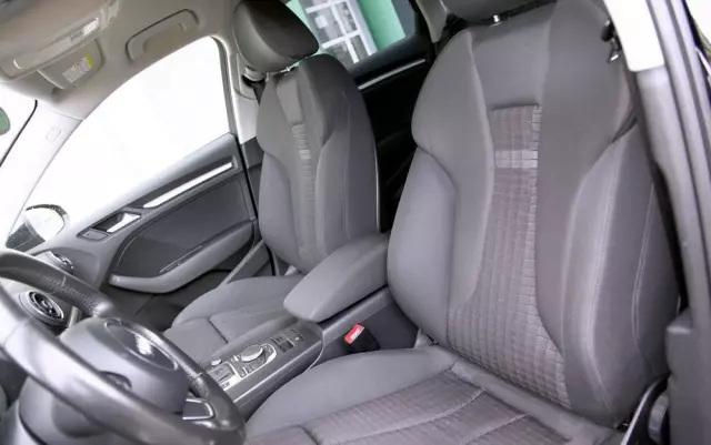 AUDI A3 1.4 TFSI Sportback S tronic Attraction