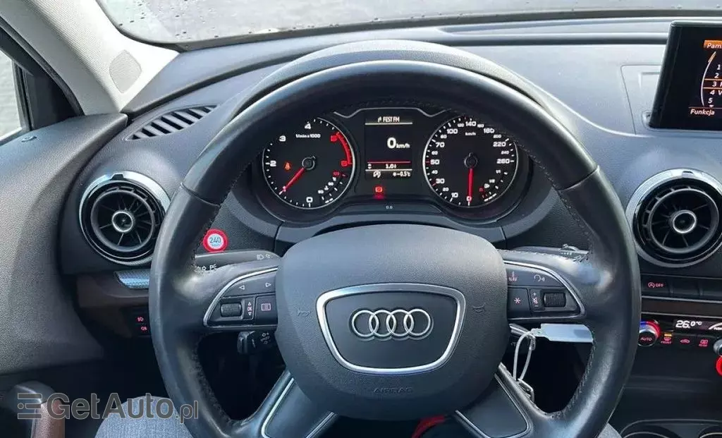 AUDI A3 