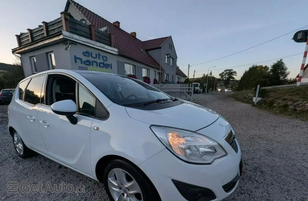 OPEL Meriva 