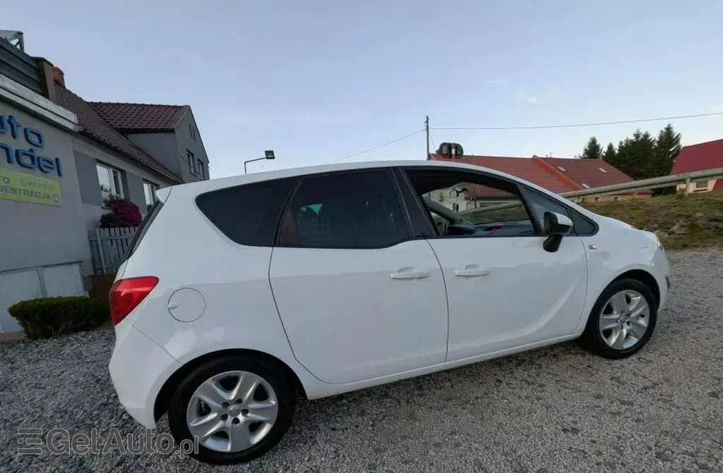 OPEL Meriva 