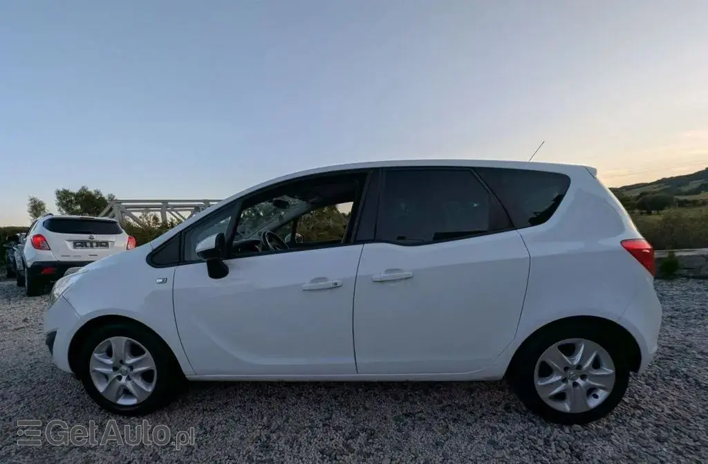 OPEL Meriva 