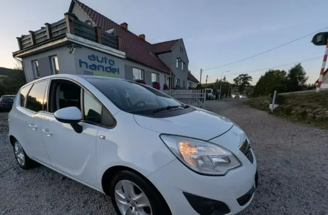 OPEL Meriva 